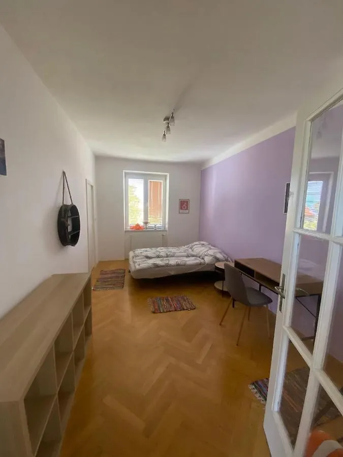 Apartment Vila Malvazinky Prague